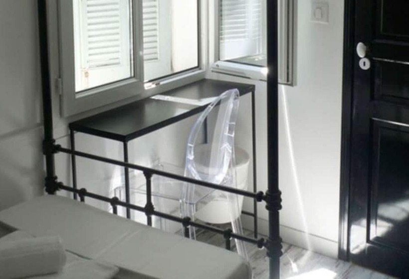 اتاق استاندارد یک نفره, Chanteclair