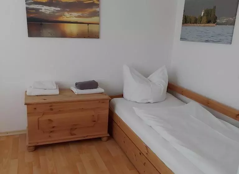 Perhehuone, Gasthof Inselgraben Garni