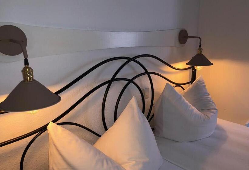 バス共有のスタンダードルーム, Gasthof Inselgraben Garni