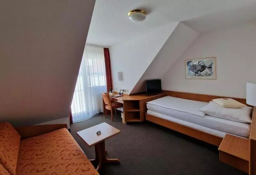 Economy Yhden Hengen Huone, Gerberhof