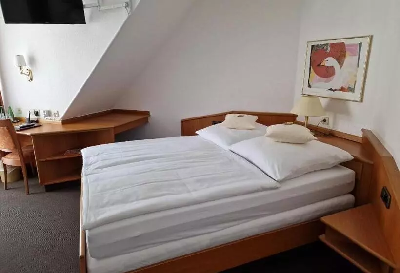 Habitación Estándar Abuhardillada, Gerberhof