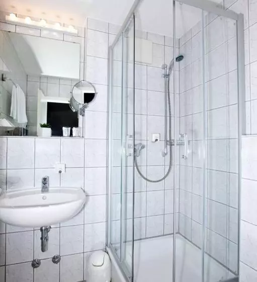 Yhden Hengen Huone Puutarhanäkymä, Gerberhof