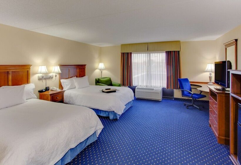 带2个双人床的标准工作室, Hampton Inn & Suites Fredericksburg South