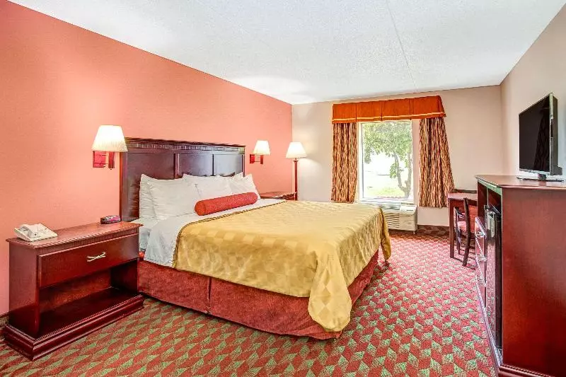 身障者適用キングサイズベッドルーム, Hampton Inn & Suites Ft. Worth Burleson