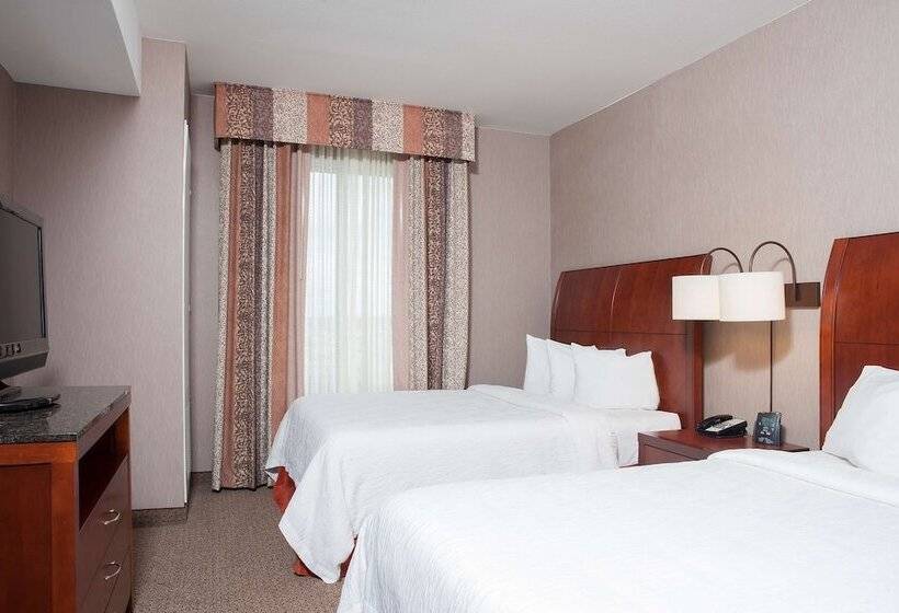 جناح جونيور, Hilton Garden Inn Columbus/edinburgh