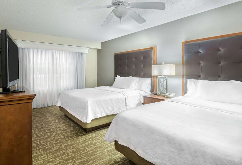 适合残疾人士使用的套间, Homewood Suites By Hilton Holyoke Springfield/north