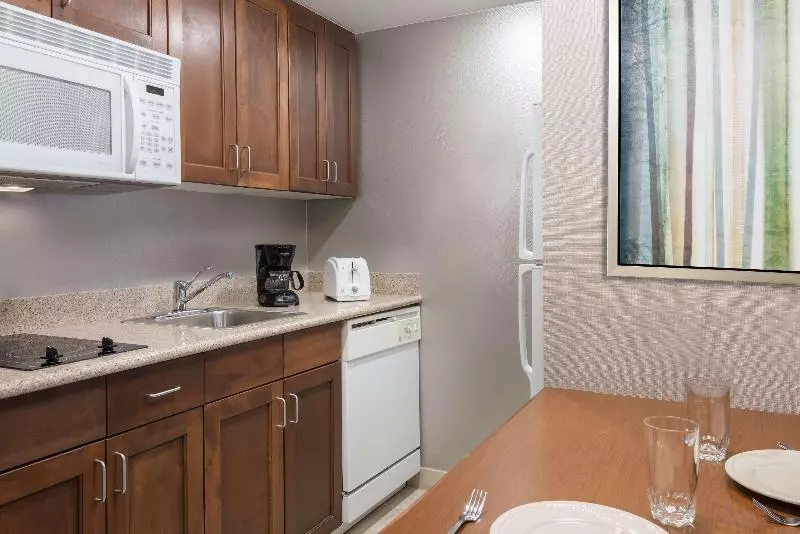 ２ベッドスイートルーム, Homewood Suites By Hilton Holyoke Springfield/north