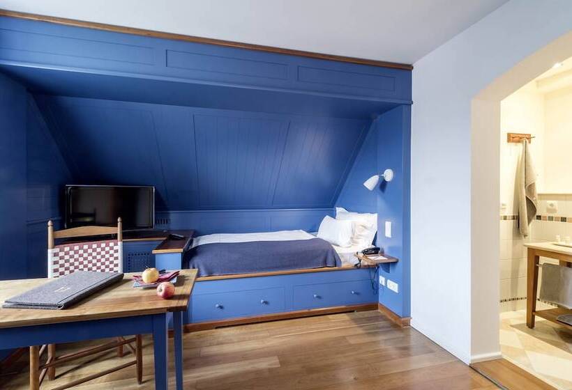 غرفة قياسية فردية, Kloster Hornbach