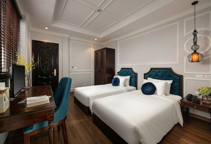 Utcára Néző Deluxe Szoba, Maya Boutique Hotel & Spa