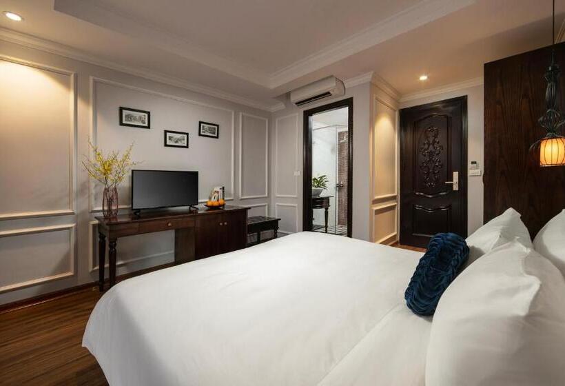 Junior Suite Erkéllyel, Maya Boutique Hotel & Spa