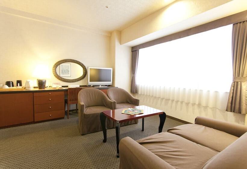 غرفة ديلوكس ثلاثية, Otaru Asari Classe