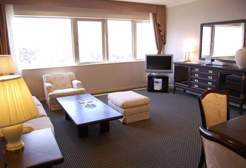 جناح, Otaru Asari Classe