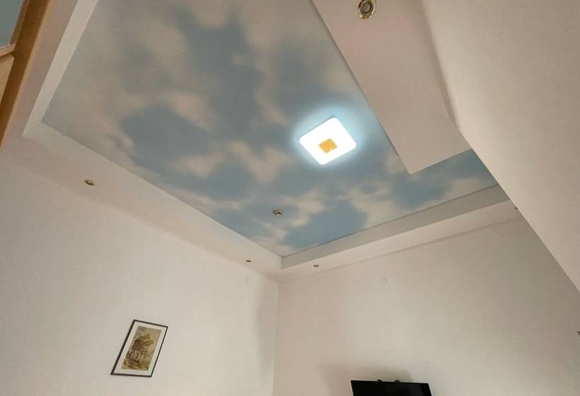 اتاق عادی, Pension Vera