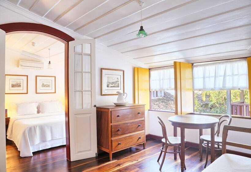 جناح, Pousada Do Ouro