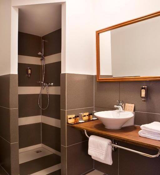 اتاق استاندارد, Ross