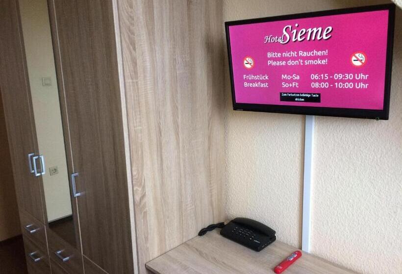 חדר סטנדרט לשלושה, Sieme