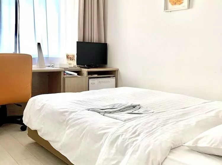 اتاق استاندارد یک نفره, Smile Hotel Okinawa Naha