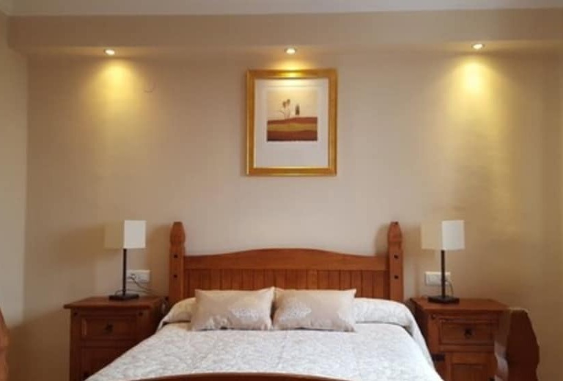 דירת חדר, El Capistrano Sur