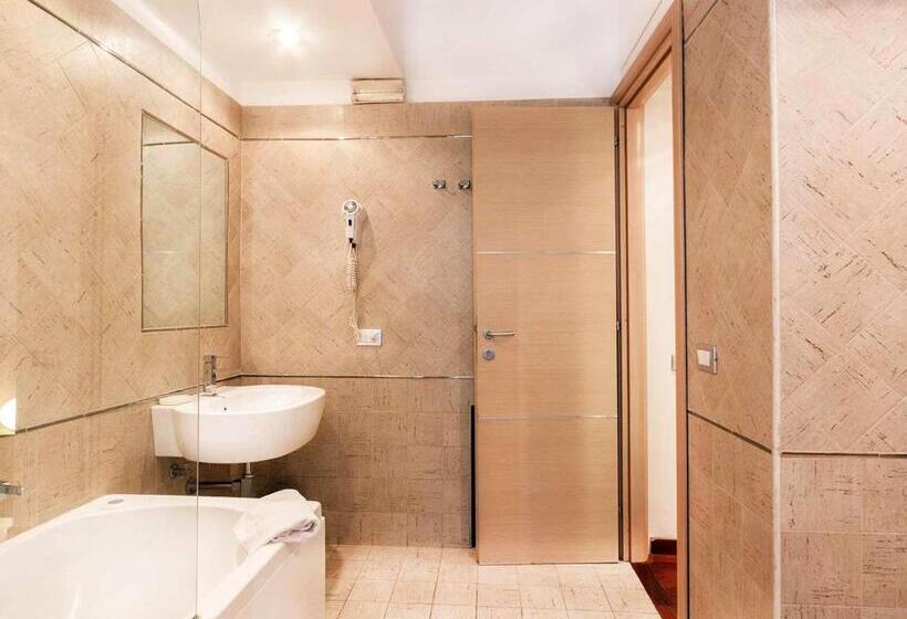 חדר סטנדרט עם ג'קוזי, La Piccola Maison