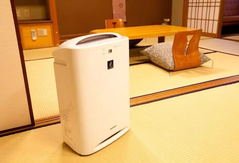 اتاق خانوادگی, Ryokan Asukasou At The Entrancne Of Nara Park
