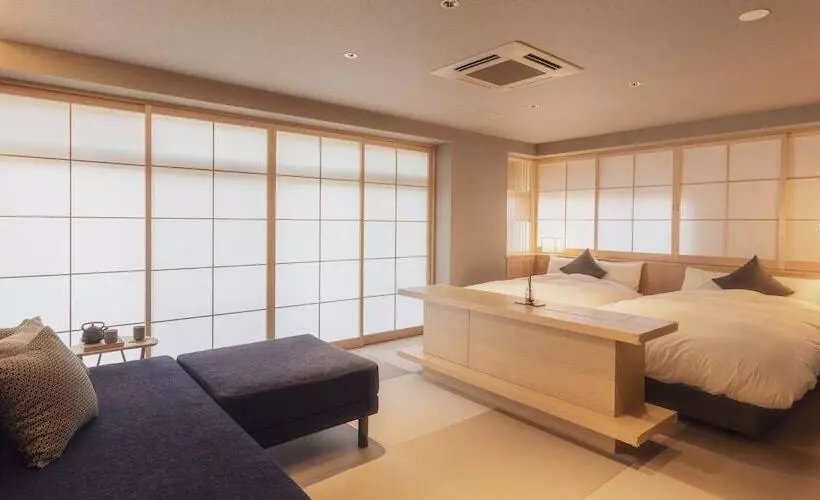 اتاق لوکس, Ryokan Asukasou At The Entrancne Of Nara Park