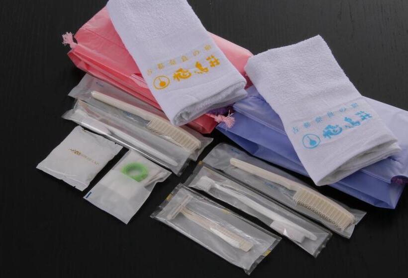 4인용 스탠다드 룸, Ryokan Asukasou At The Entrancne Of Nara Park