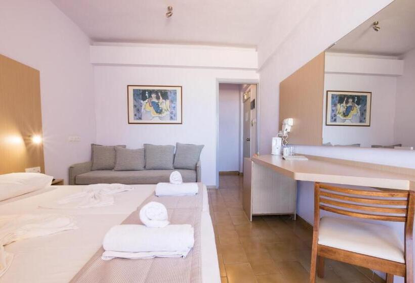 プールビューファミリールーム, Atlantis