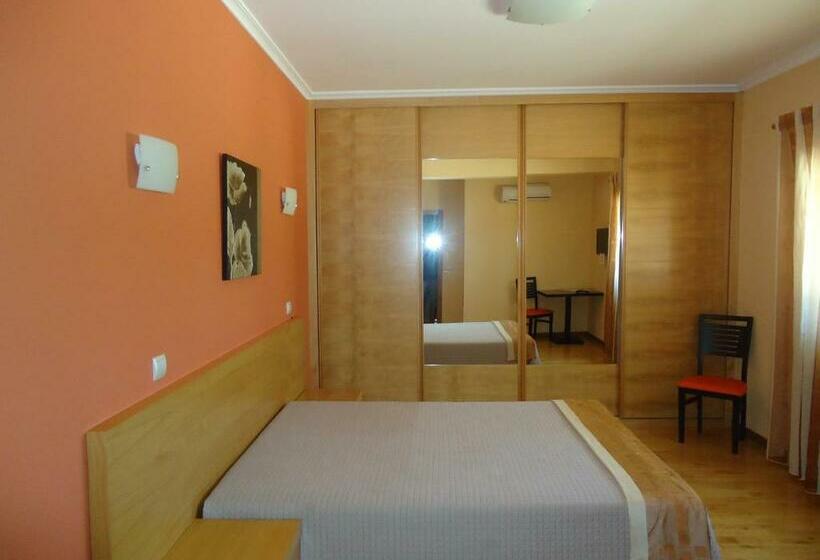 Номер Стандарт, Encostas De Nantes