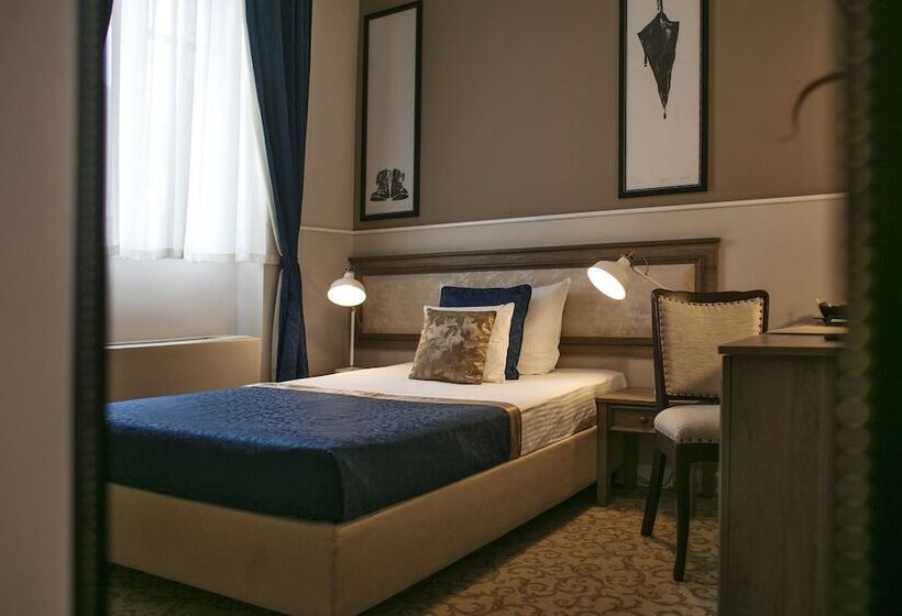 חדר סטנדרט יחיד, Jagerhorn