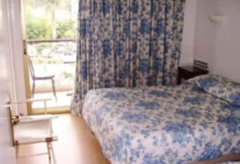 غرفة قياسية, La Clé Du Sud