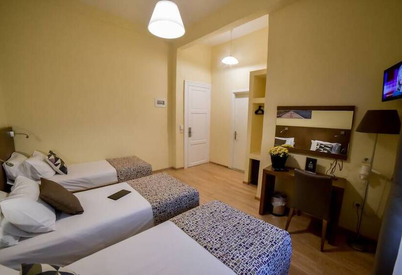 غرفة قياسية ثلاثية, Orestias Kastorias