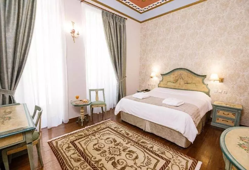 Executive-huone, Palaiologos Luxury City