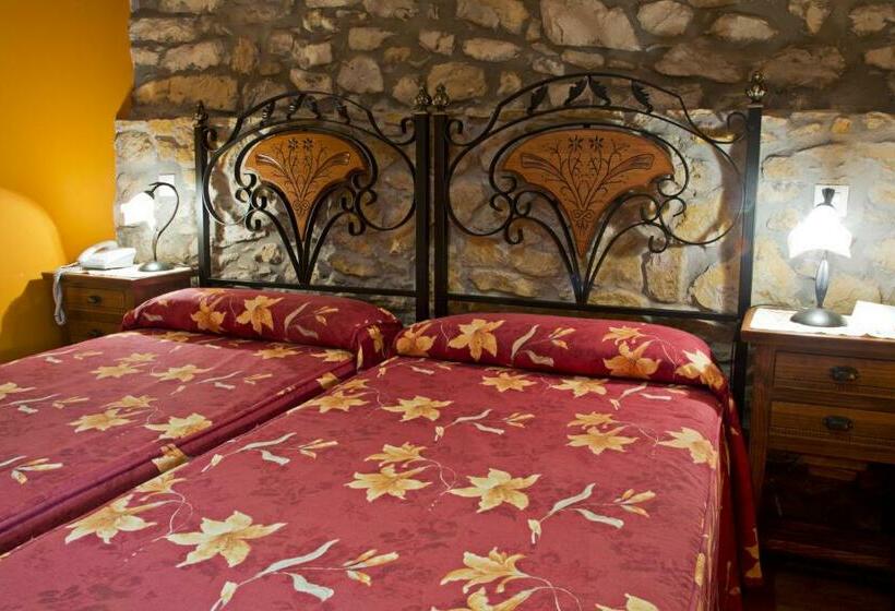اتاق استاندارد سه نفره, Casona Los Caballeros