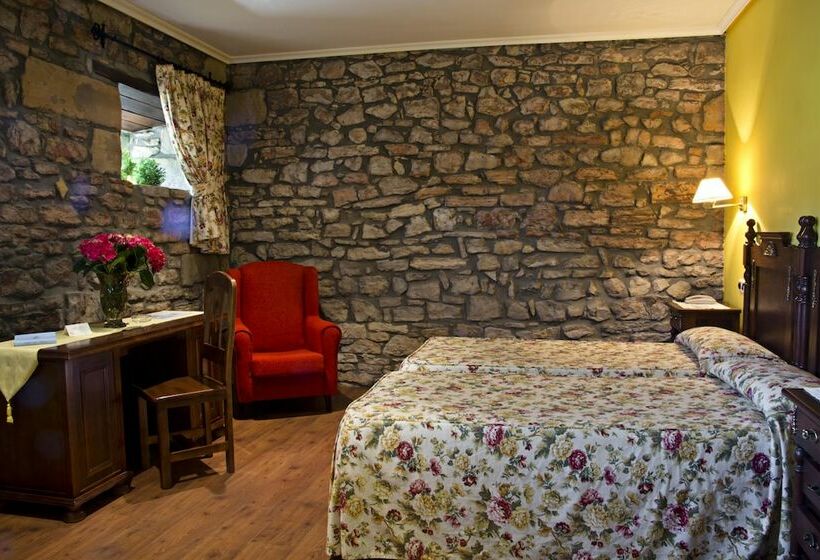 اتاق استاندارد سه نفره, Casona Los Caballeros