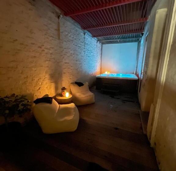 Люкс с гидромассажем, Verne Dreams