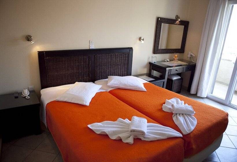 اتاق استاندارد, Virginia