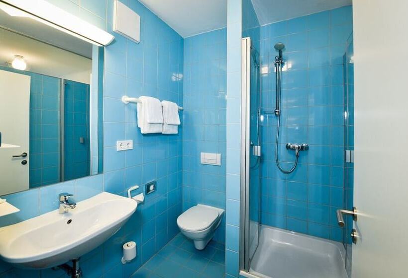 标准间, Stanys  Das Apartment