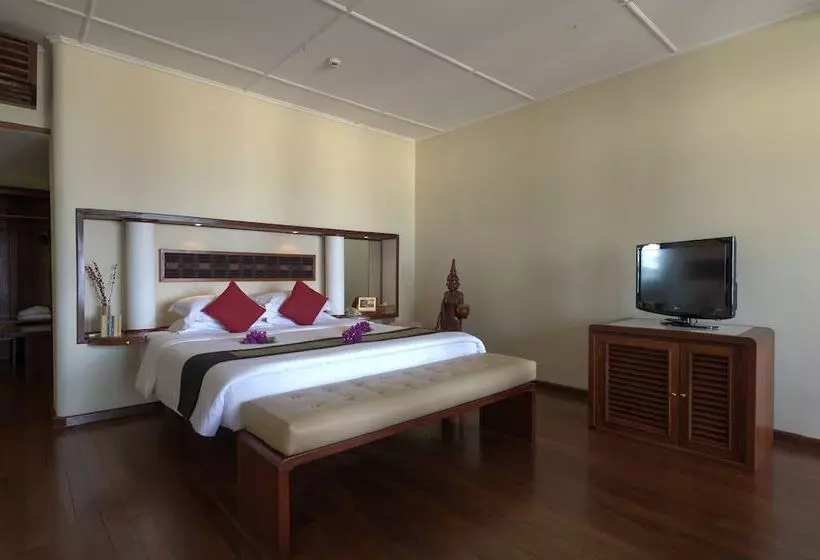 بانگلوی استاندارد با چشم‌انداز دریا, Bayview  The Beach Resort