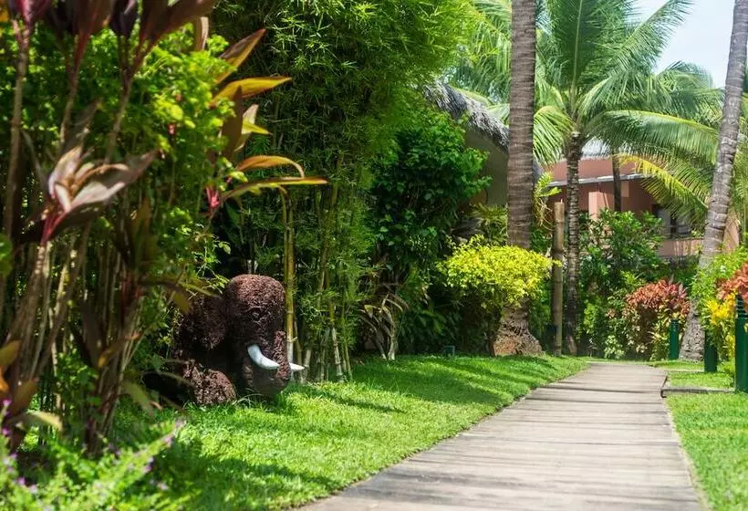 ویلای استاندارد با چشم‌انداز باغ, Bayview  The Beach Resort