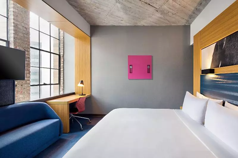 اتاق استاندارد, Aloft Dallas Downtown