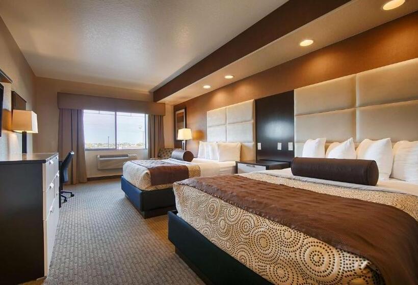 اتاق لوکس, Best Western Plus Lackland Hotel And Suites