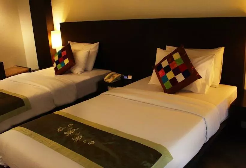 Deluxe Room, City Inn Vientiane