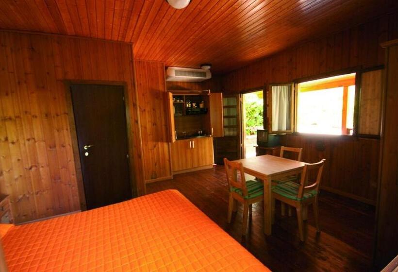 استودیوی استاندارد, Garden Village San Marino