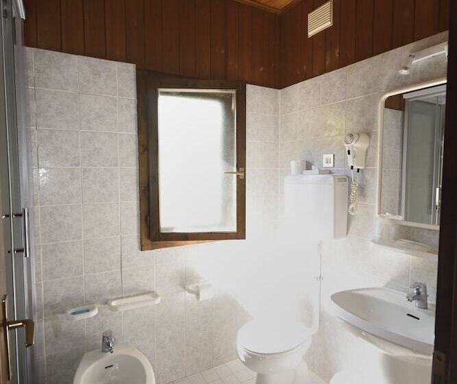 استودیوی استاندارد, Garden Village San Marino