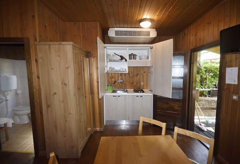 استودیوی استاندارد, Garden Village San Marino