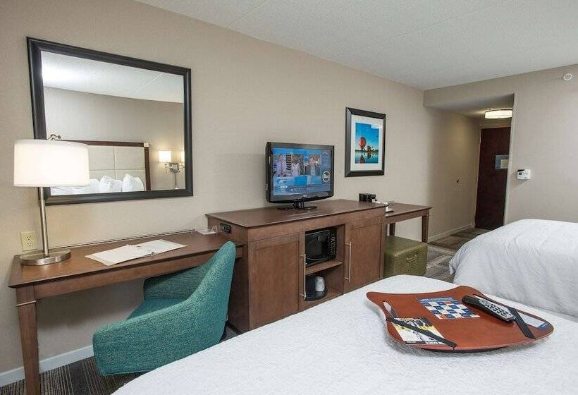 스탠다드 룸, Hampton Inn & Suites Cincinnati Union Center