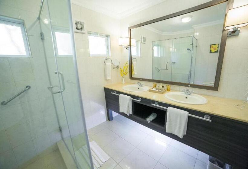 اتاق لوکس با چشمانداز دریا, Hibiscus Boutique