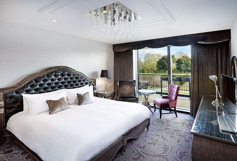 Номер Deluxe Кровать Кинг, Hilton London Syon Park