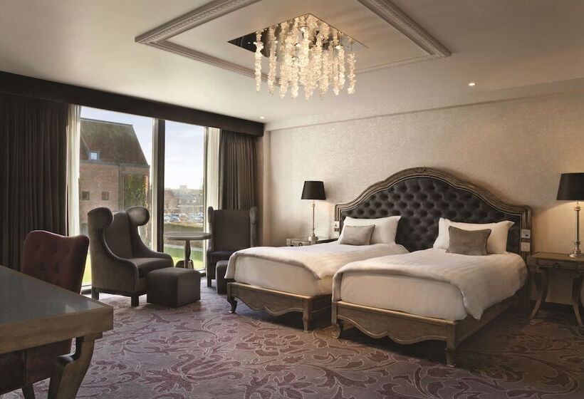 Номер Deluxe, Hilton London Syon Park