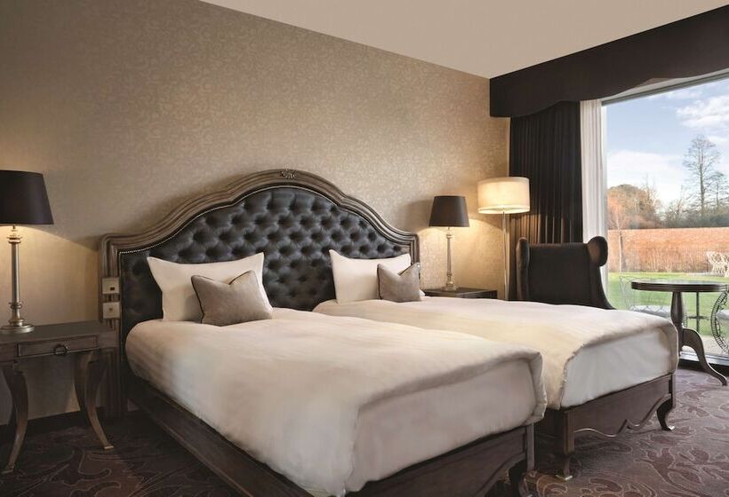 Номер Deluxe, Hilton London Syon Park